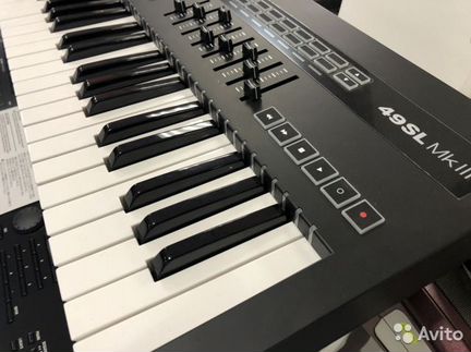 Novation 49 SL MK III Миди-клавиатура