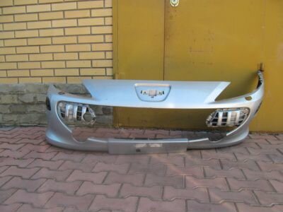 Бампер передний Peugeot 307 бу