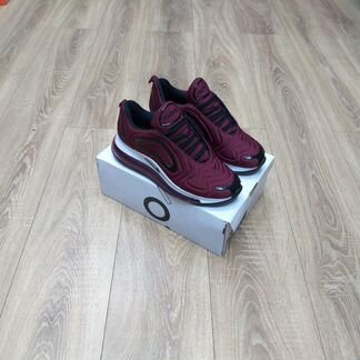 Кроссовки Nike