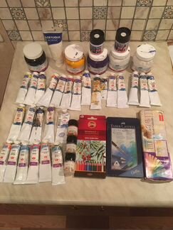 Рамки, подставки под канцелярию, дырокол, собачий