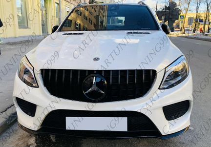 Решетка AMG GT Mercedes GLE черная с эмблемой