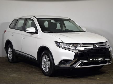 Mitsubishi Outlander 2.4 CVT, 2020