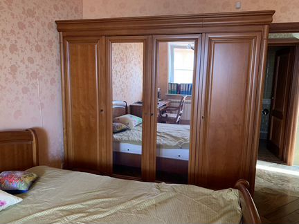 Шкаф 4 дверный Альма Румыния