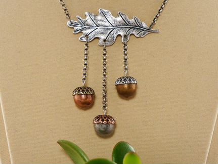 Колье Сказка про желудь