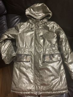 Куртка новая для девочки р-р 158