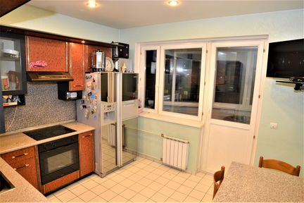 2-к квартира, 74 м², 5/5 эт.
