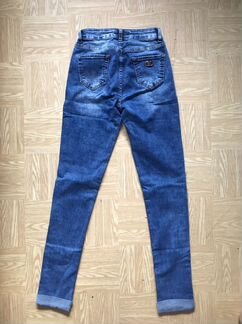 Джинсы