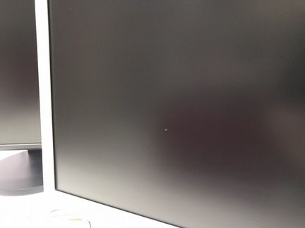 Apple Cinema display 20