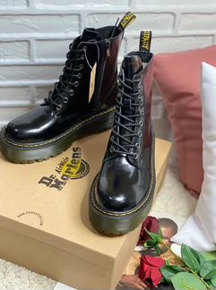 Ботинки Dr Martens Женские