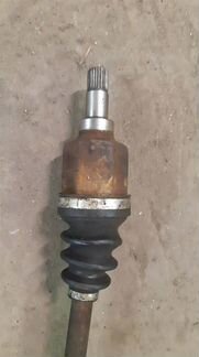 Привод левый Peugeot 207