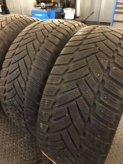 Зимние шины Dunlop 245 45 r18