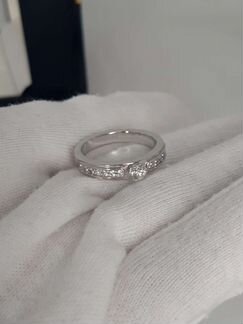 Обручальное кольцо с бриллиантами и сертификатом