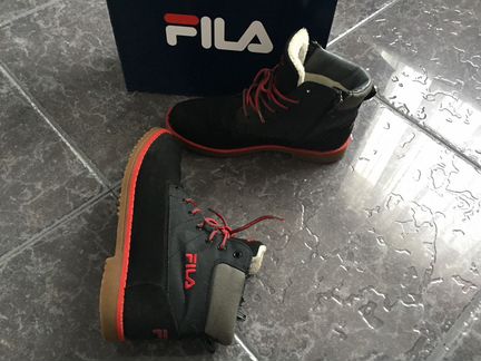 Ботики утеплённые fila р.40