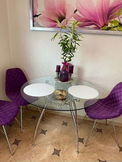 Стол стеклянный