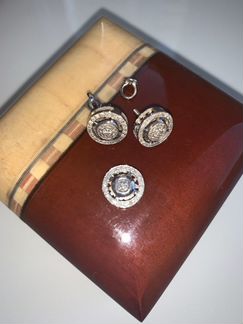 Комплект серьги пуссеты кулон золото бриллианты