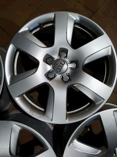Диски бу оригинал R17 LU на Audi