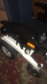 Кресло-коляска с электроприводом кар 4.2