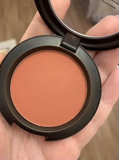 Румяна MAC в оттенке Burnt pepper matte
