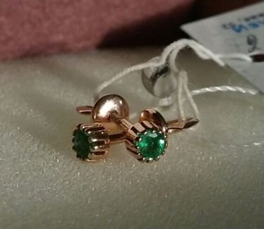 Серьги новые изумрудные