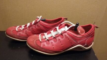 Кроссовки для девочки ecco