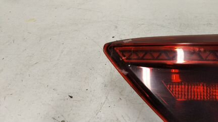 Фонарь задний правый внутренний VW Tiguan 2