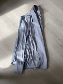 Блуза из атласа на запах