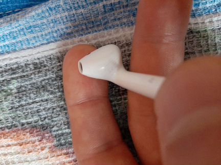 AirPods 2