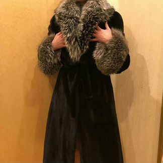 Шикарная шуба из норки с чернобуркой, р.46-50