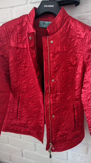 Легкая женская куртка Guess by Marciano. р-р 42. ч