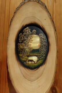 Картина в дереве со вставками из перламутра