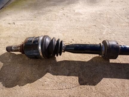 Привод передний правый Тойота Королла 150