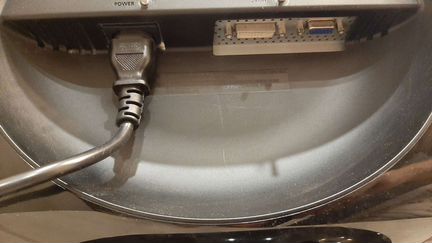 Монитор samsung SyncMaster 2032bw