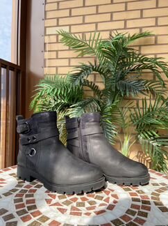 Полусапожки Carnaby