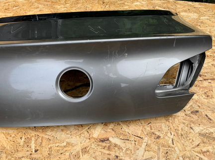 Крышка (дверь) багажника на Volkswagen Passat CC I