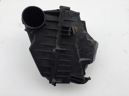 Корпус воздушного фильтра Ford Mondeo 2.0 tdci