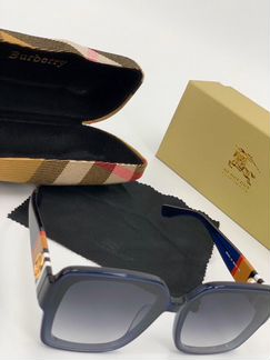 Женские очки Burberry