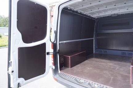 Обшивка Mercedes Benz Sprinter L1H1