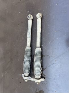 Амортизатор задний Hyundai Solaris 2 Kia RIO 4