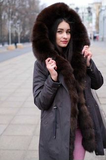 Парка с натуральным мехом