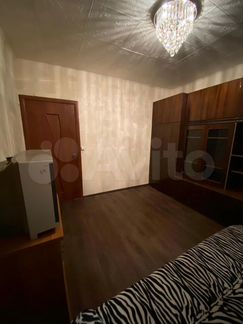 Комната 14 м² в 3-к, 1/10 эт.