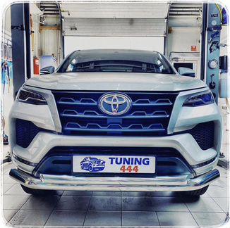 Защита переднего бампера Toyota Fortuner