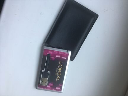 Флэшка подарочная L'oreal с чехлом