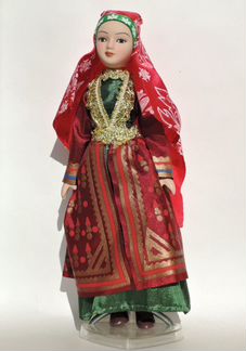 Кукла в башкирском праздничном костюме