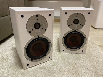 Полочная акустика Dali Spektor 2 White
