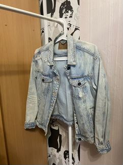 Джинсовая куртка