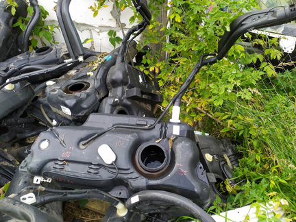 Peugeot 207 бензобак