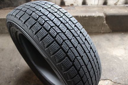 Зимняя шина Dunlop 205/60/R16 хор сост 1шт