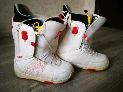 Сноубордические ботинки burton