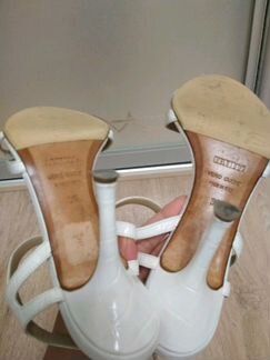 Босоножки Lesilla 36 размер