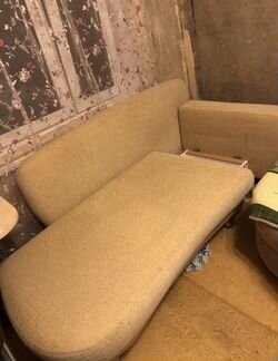 Диван-кушетка